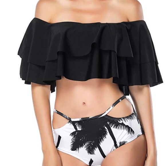 2 piece ruffle swimsuit